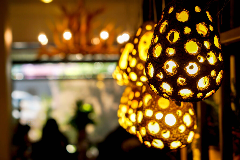 lamp birds nest